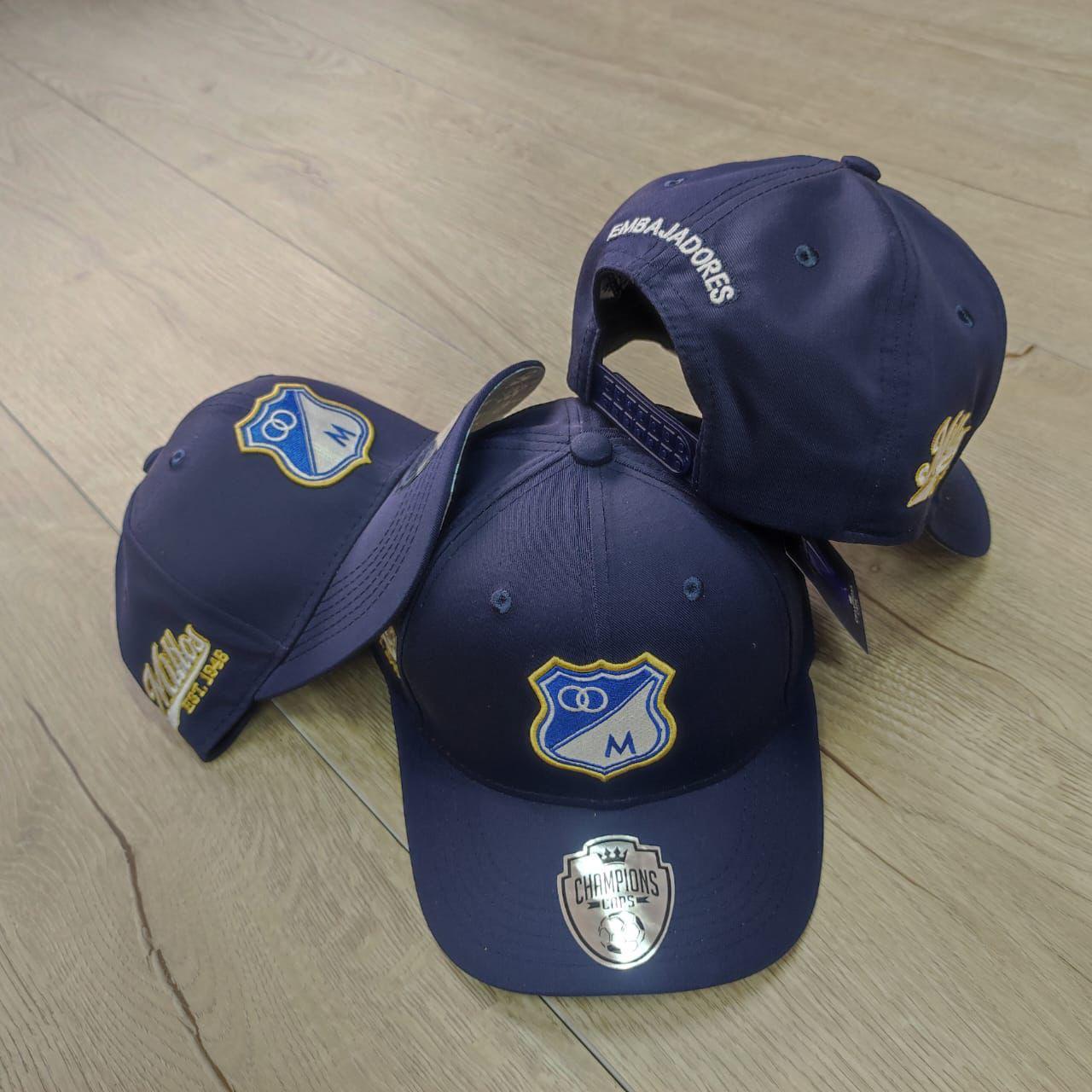 "Gorra Embajadores Gold Edition" 💙✨