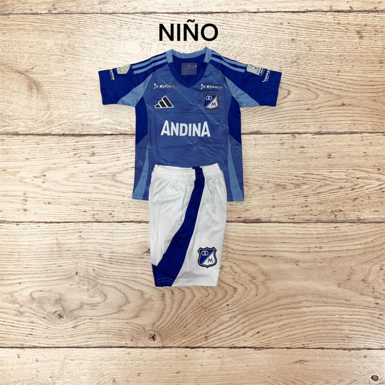 Uniformes niño